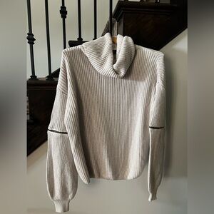 Vici zipper sleeve tan sweater